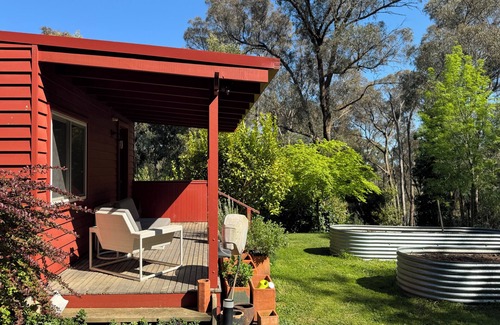Daylesford House | Designed Private Suite in Country Home on 2.6 acres within Daylesford township.