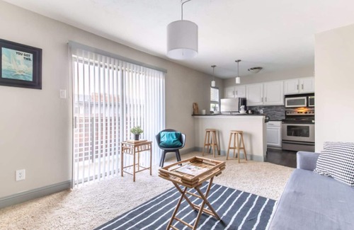 North Dallas Apartment | Designed to Relax + Beautiful Pool