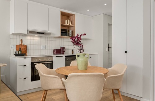 Sea Point Apartment | Designer Apartment in New Development in Sea Point