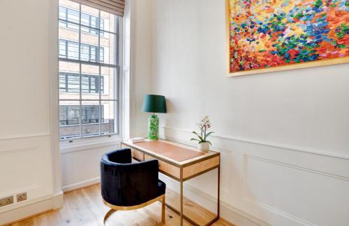 Mayfair Apartment | Designer Retreat by Green Park