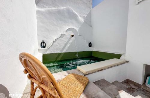 Ayamonte House | Designer Styled Townhouse with Pool DOM01