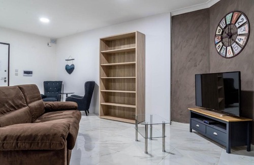 Swieqi Apartment | DESIGNER Swieqi Apartment. 5 Mins from St. George's Bay
