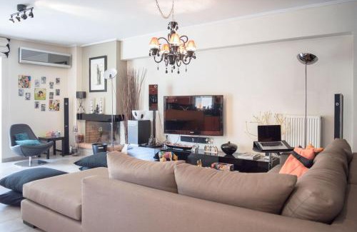 Galatsi Apartment | Designers apartment in Galatsi area