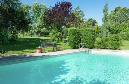 Desnie House | Desnié Farmhouse with Pool