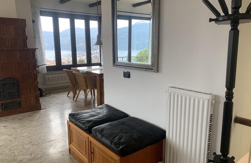 Germignaga House | Detached 4½-room house with pool and fantastic lake view