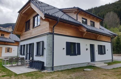 Donnersbachwald Ski Chalet | Detached chalet with sauna and terrace