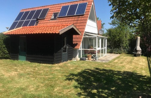 Den Oever Cottage | detached holiday home