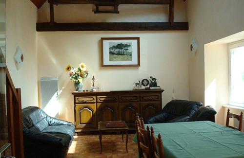Plomodiern House | Detached house of character with garden 800m from the beach of Lestrevet