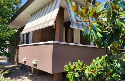 Podenzano Villa | Detached house surrounded by its own green space - Host Betty & Mauro