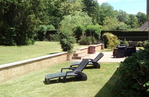 La Fagette Cottage | Detached House With A Large Fully Enclosed 'mature' Garden