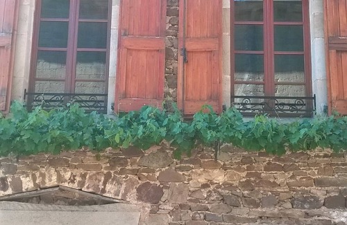 Sylvanes House | detached house with adjoining garden, in a small village surrounded by forests.