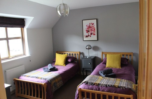 Aviemore House | Detached House With Hot Tub, Sauna, Pool Table And Free Golf