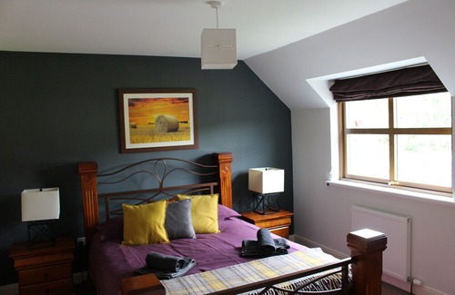 Aviemore House | Detached House With Hot Tub, Sauna, Pool Table And Free Golf