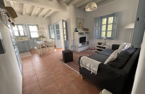 Skala House | Detached, quiet domicile near the beach, Skala/Merikas Bay, EOT proof