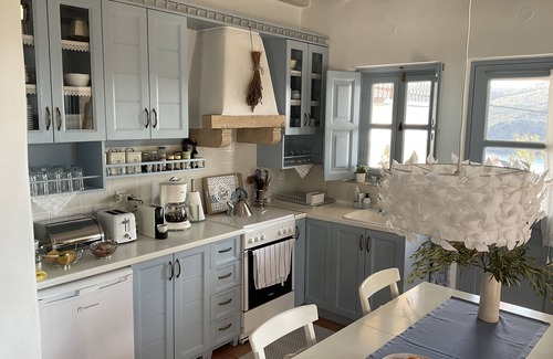 Skala House | Detached, quiet domicile near the beach, Skala/Merikas Bay, EOT proof