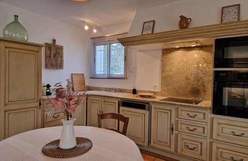 L'Isle-sur-la-Sorgue Villa | Detached T3 villa - Private pool