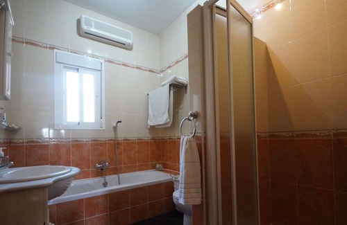 Valle de Abdalagis Villa | Detached Villa with Pool and large heated Jacuzzi, stunning Mountain Views