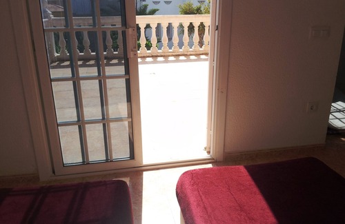 Vinaros Villa | Detached villa, private pool and internet within 10 minutes walk to the beach