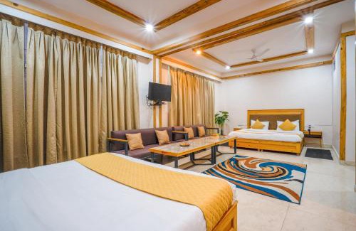 Gobind Dham Hotel | Deva's Retreat