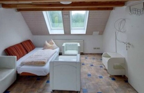 Moos Apartment | DG-Apartment Harbor Apartment Höri 50m from the lake at the marina Moos b. Radolfzell