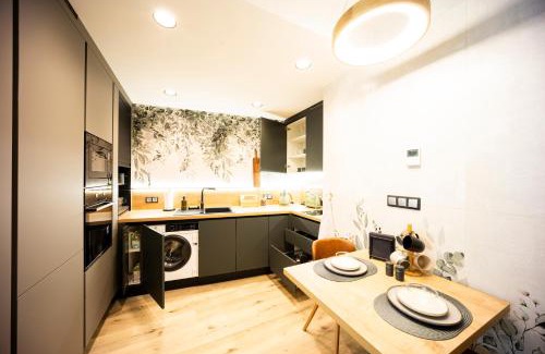 Brno-stred Apartment | DH Vankovka Design 1kk Apartment - 1 min Vankovka, BUS, Train - Netflix, SmartTV, Free Nespresso, Free Parking