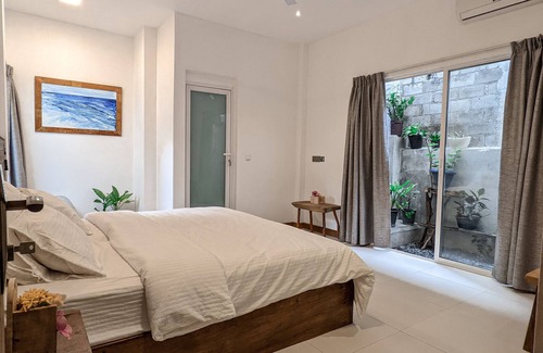 Thulusdhoo Island Hotel | Dhoadhi Retreat
