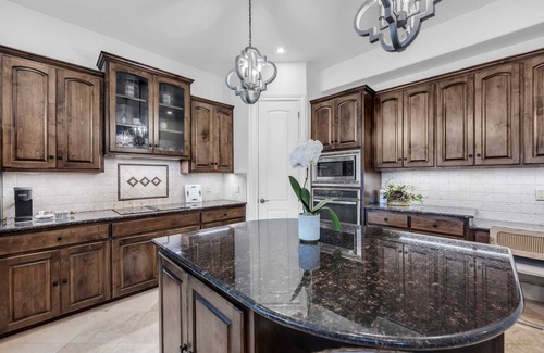 Horseshoe Bay West House | Diagonal Dreams Lake House | Concierge Services