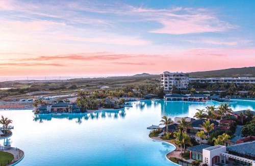 Los Cabos Villa | DIAMANTE TOWER LAGOON & GOLF in CABO