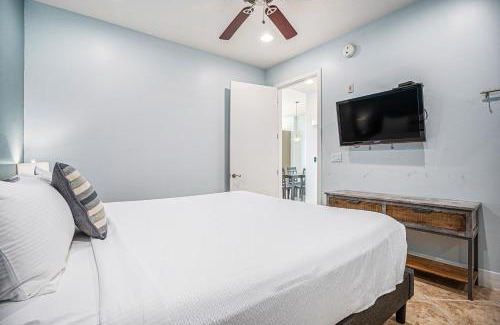 Galveston Apartment | Diamond Beach Resort: Escape #516