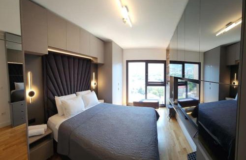 Centar Apartment | Diamond Residences 2bd 2bth 11fl Lux Apt & Free P