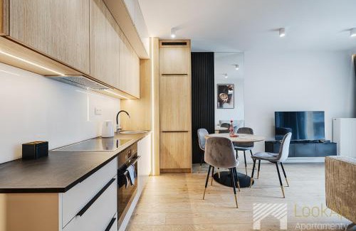 Lodz Apartment | Diasfera Prestige by LookAp