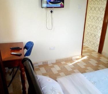 Gulu Hotel | Dich Comfort Hotel University Branch