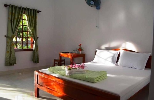 East Ham Tien Beach Hotel | Diem Lien Guesthouse