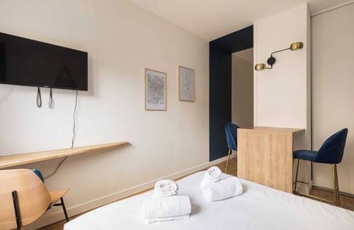 Victor Bach - Saint Louis Apartment | Dify Charme - Bord du Rhone