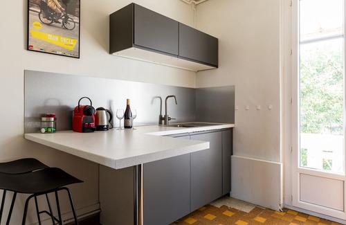 9th Arrondissement Apartment | DIFY Magnifique - Quartier Vaise