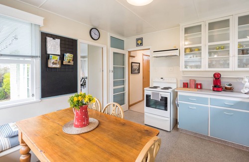 Blenheim House | Dillon House- Entire Home - Close In - two night minimum stay