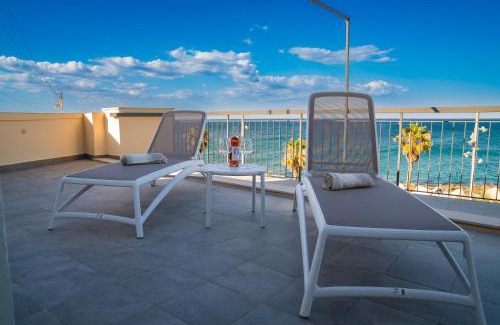 Mola di Bari Apartment | DIMORA CATERINA - Suite Apartments & Sea View