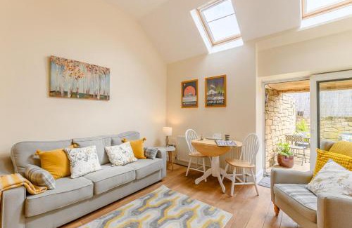 Lowick House | Dingley Dell