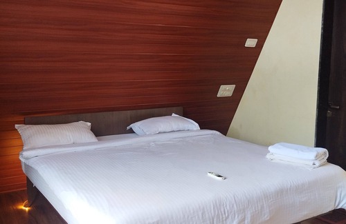 Lonavala Hotel | Dinosaur Resort Lonavala