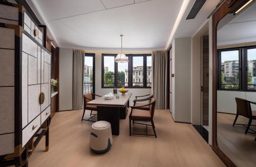 Jinping Qu Hotel | Diotel皇后酒店