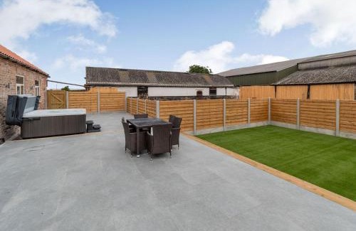 Driffield House | Dip Tub Den - Uk35989