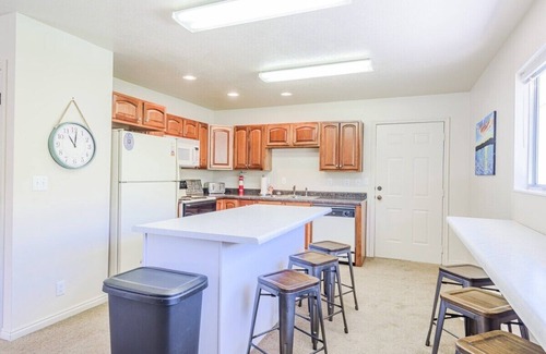 Laketown House | Direct Beach Access & Boat Ramp! 5BR Bear Lake Retreat