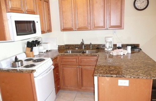 Madeira Beach Condo | Direct Gulf Front 1 Bedroom 2 Bath Condo with Private Balcony