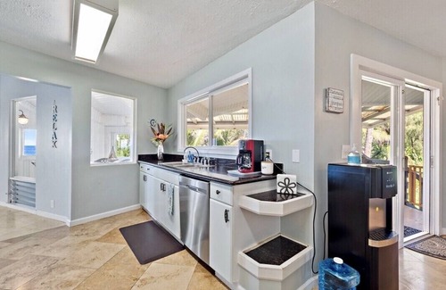 Keaau House | Direct Ocean front ~The Views! Pool, AC in all rooms- spacious! Wow!