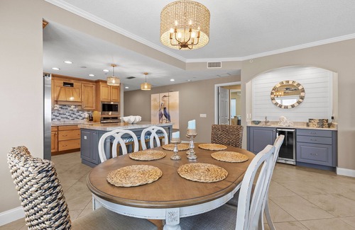 New Smyrna Beach Condo | 🏖️Direct Ocean Views-Private Stairs to Beach + Pool-Atlantic Villas 101🏖️