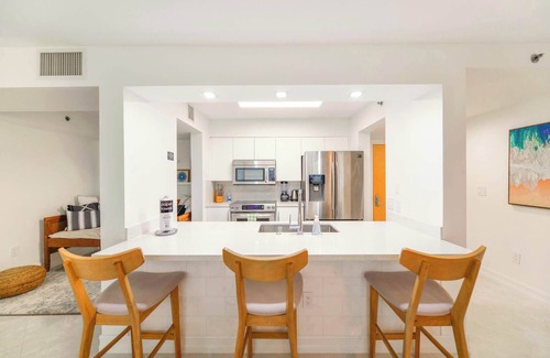 Brickell Apartment | Direct Ocean View Condo | Free Parking