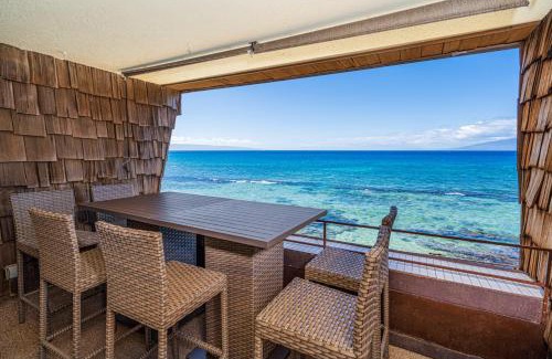 Honokowai House | Direct Oceanfront Views Modern Penthouse in Paradise