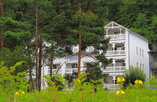 Binz Apartment | Directly on the beach promenade, balcony with sea view - Aparthotel Ostsee FeWo 21