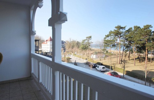 Binz Apartment | Directly on the beach promenade, balcony with sea view - Aparthotel Ostsee FeWo 15