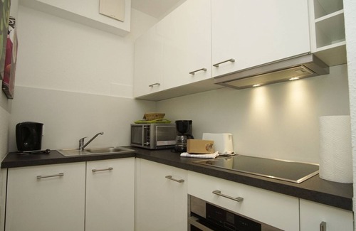 Binz Apartment | Directly on the beach promenade, balcony with sea view - Aparthotel Ostsee FeWo 26